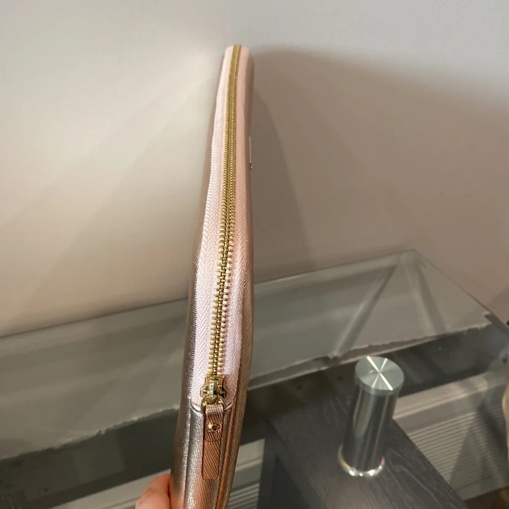 Rose Gold Kate Spade Computer Case - Picture 4 of 4